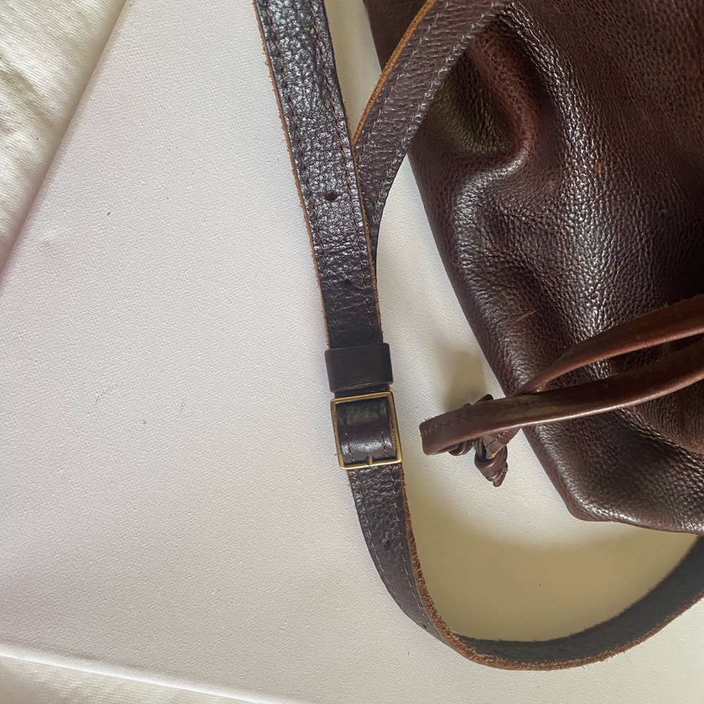 Portland Leather Rich Brown Shoulder Bag - Picture 5 of 5